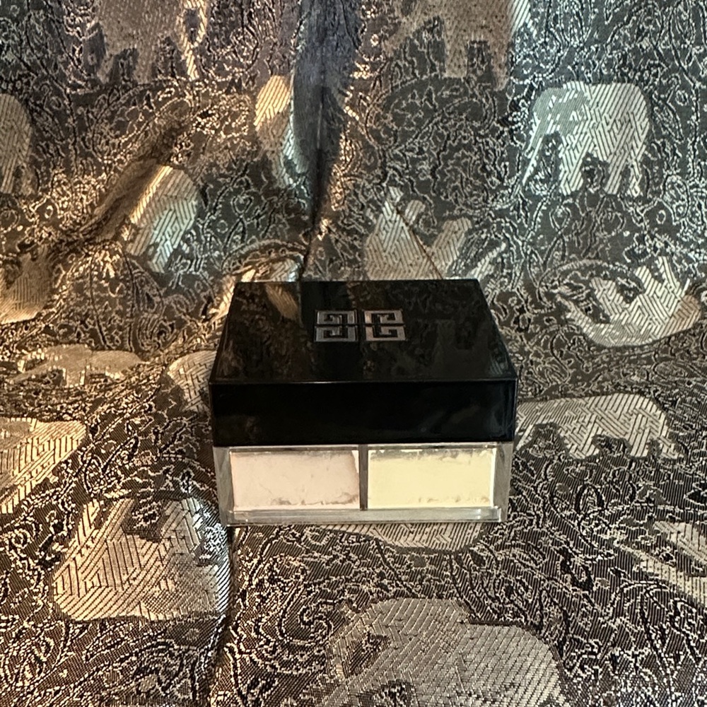 Givenchy Mini Prisme Libre Illuminating & Color Correcting Loose Powder #2